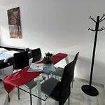 Paraiso Camison, Two Bedrooms Americas 公寓 *