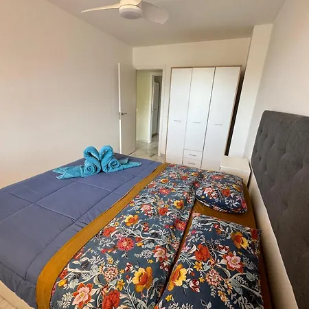 Paraiso Camison, Two Bedrooms Americas アパート